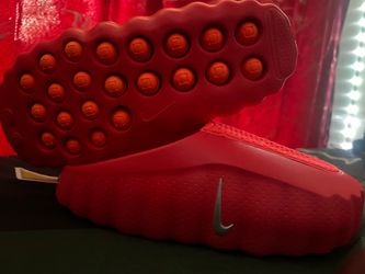 Nike Mule Slides Red