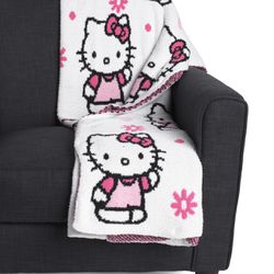 Hello Kitty Yarn Throw Blanket 