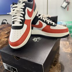 Nike Air Force 1 Size 8.5M