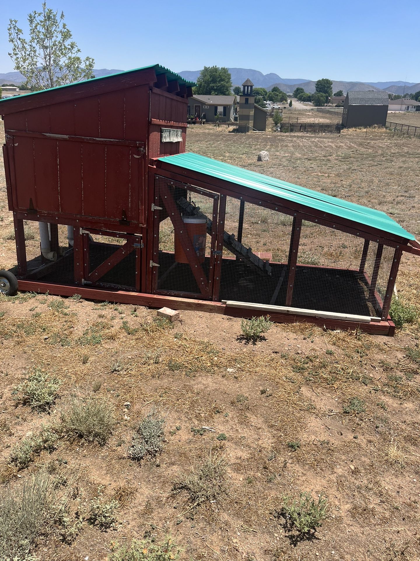 Chicken Coop You Move