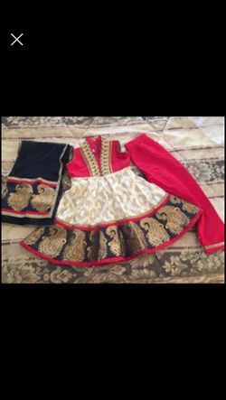 Brand new Indian anarkali suits for little girl. Indian kid size 20. 2 to 3 years old 