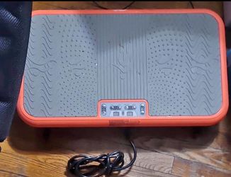 VIBRATING EXCERCISE PLATFORM 