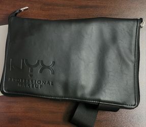 Nyx Professional Brush Belt