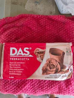 Brand New DAS Terracotta Air-Dry Modeling Clay - 2.2 lb Block
