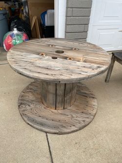 2 wood spools/reels $5 each