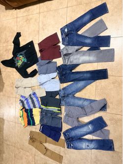 Boys small size 6/7 clothing
