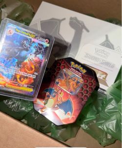 Charizard Pokemon bundle