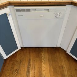 Frigidaire Dishwasher