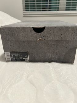 Air Jordan 4 Retro SE Smoke Grey Size 11.5