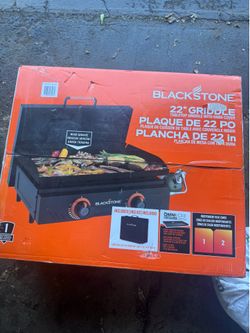 New 22 inch blackstone griddle with toolkit