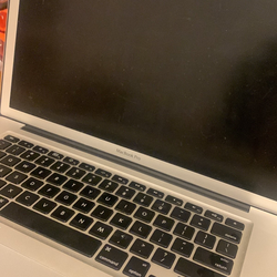 Apple MacBook Pro Laptop Computer