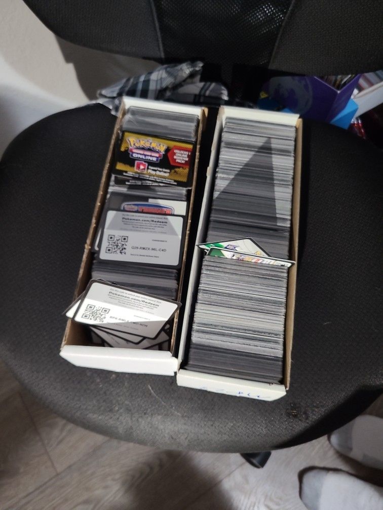 3000+ Assorted Pokemon Online TCG Code Cards