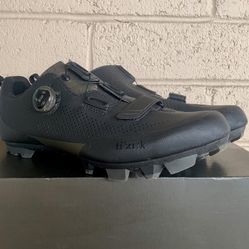 FIZIK Terra X5 Men’s Cycling shoes 