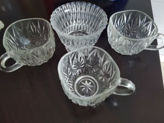 tres tazas y un tazón $5