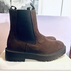 (NEW) SINCERELY JULES Brown Suede Women’s Boots -Size 8M (# P2TAT30)