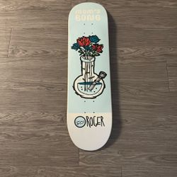 Roger - Moms Bong Deck 