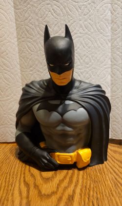 VTG DC  COMICS  BATMAN PLASTIC COIN  BANK 7" INCHES