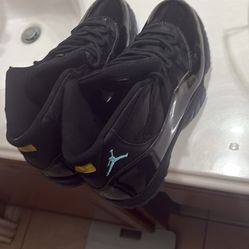 Gamma Blue Jordan’s 11