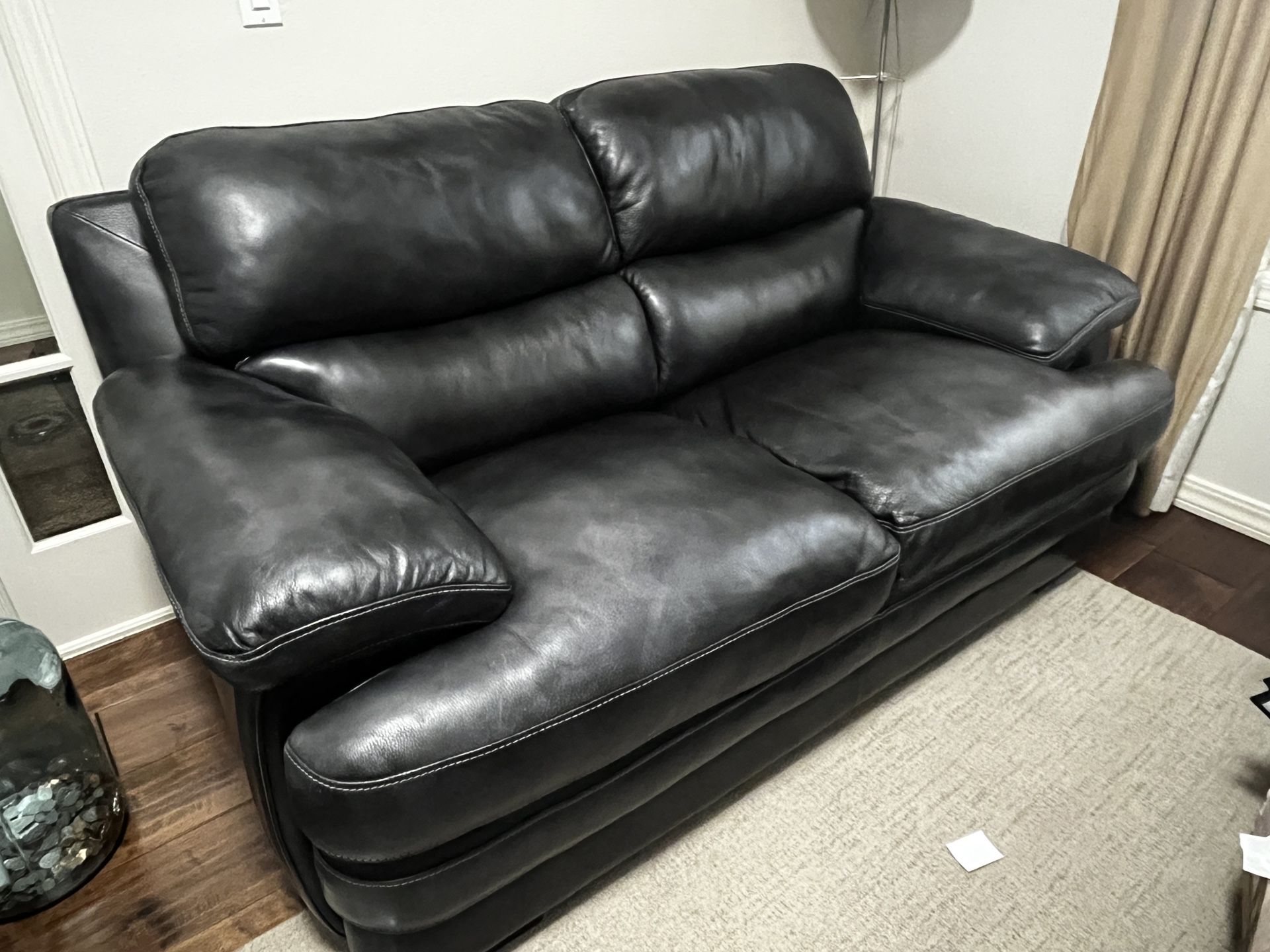 Flexsteel Loveseat “Lattitudes Collection”