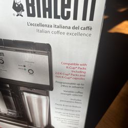Brand New In Box Bialetti Italian 12 Cup Coffee Maker Plus Single Keurig Size K. Cup