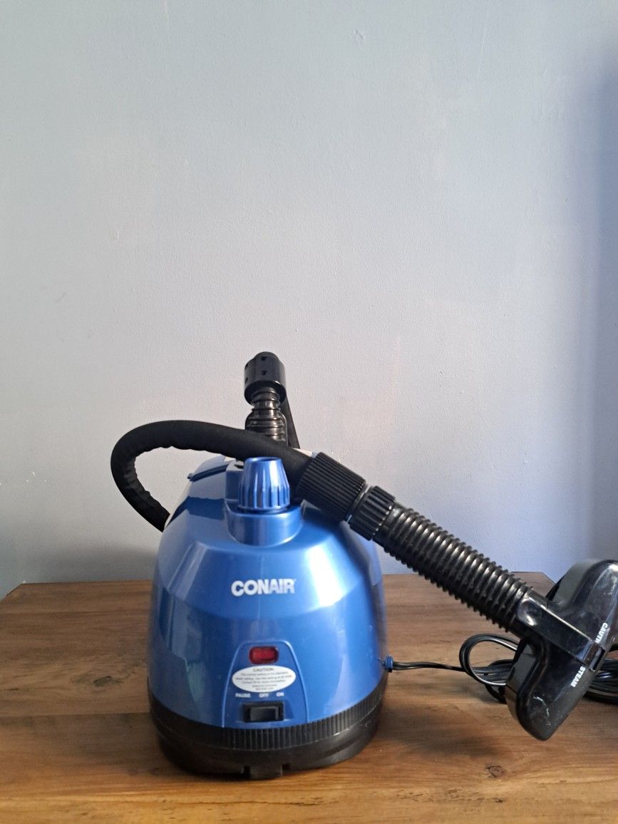 Conair Garment Steamer With Stand
