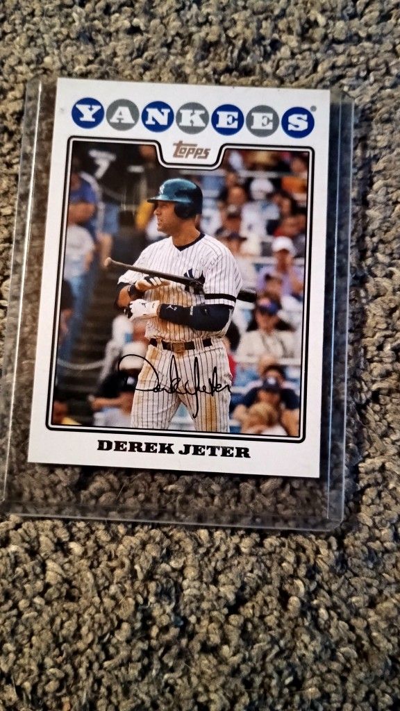 2 Collectible Baseball Cards