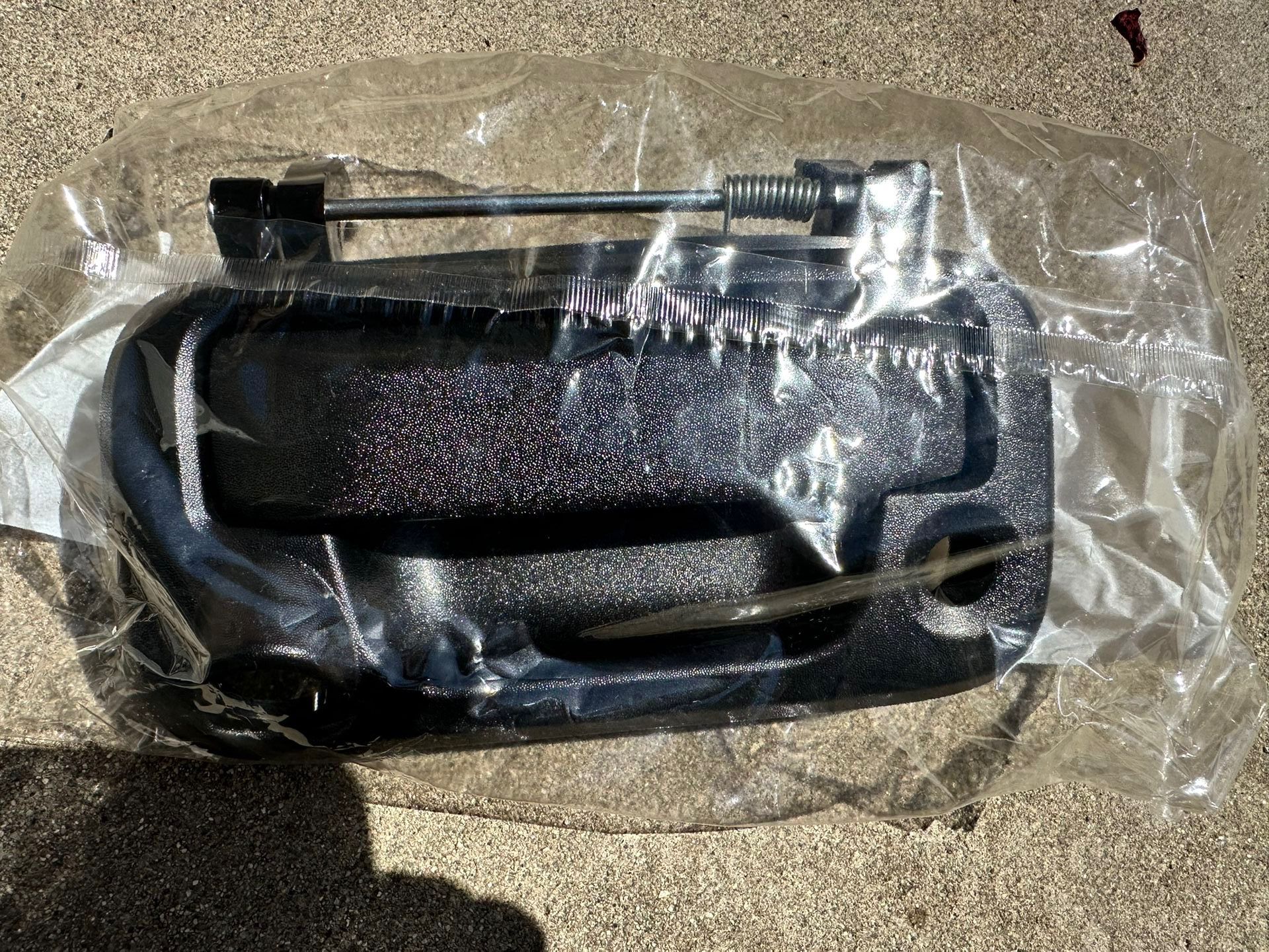 Ford150 + Truck Tailgate Handle w Camera Hole