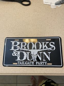 Brooks and Dunn metal license plate