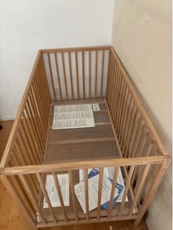 BABY CRIB
