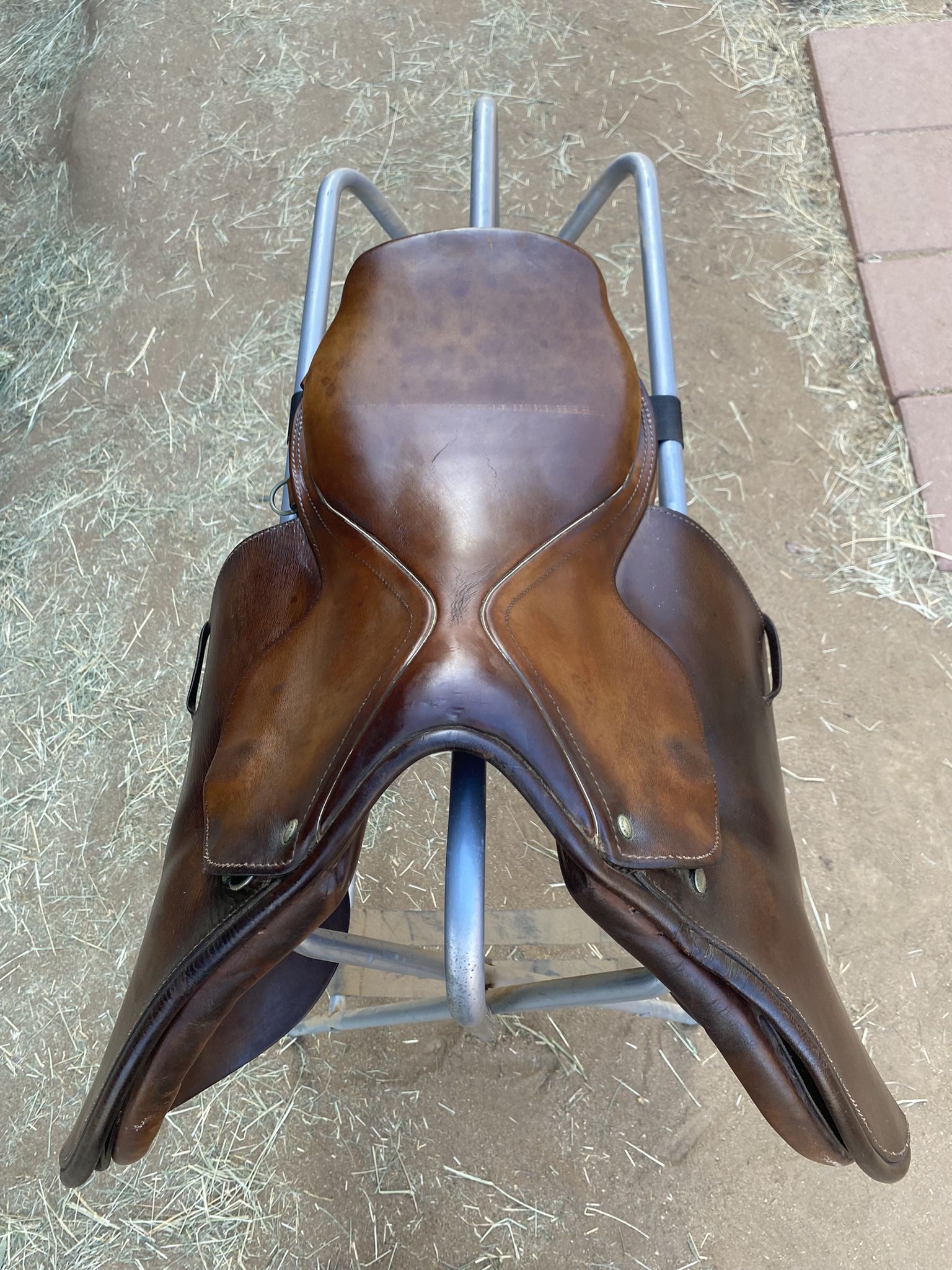 Crosby Saddle