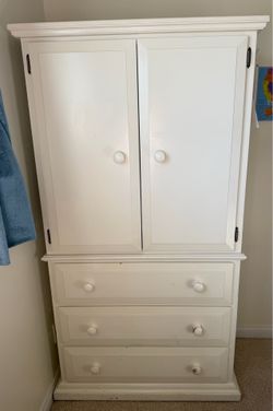 Kids white Armoire