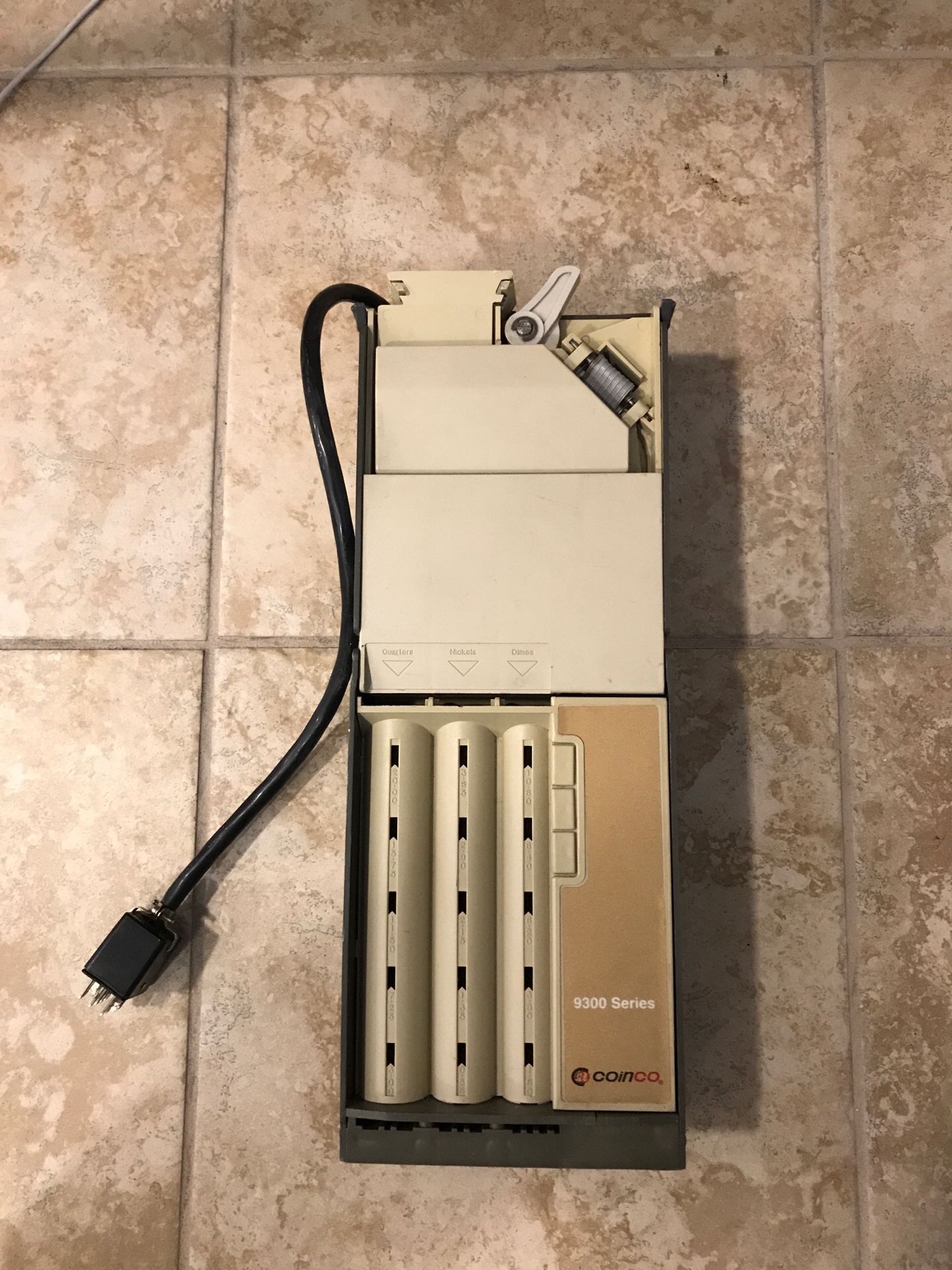 Used Like New Coinco 9300 Series for Sale in Barstow, CA OfferUp