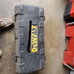 Dewalt