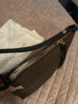 Michael Kor purse brand new 