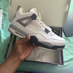 Jordan 4’s Size 12