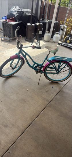 Schwinn Beach cruiser Bike