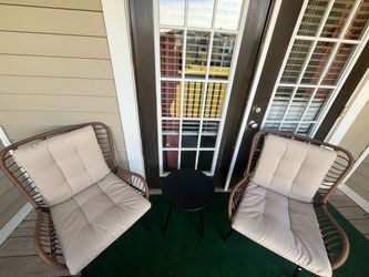 3-Piece Outdoor Wicker Bistro Set