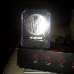 Sylvania Magnetic Speaker