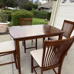 Dining Table With 4 Chairs 