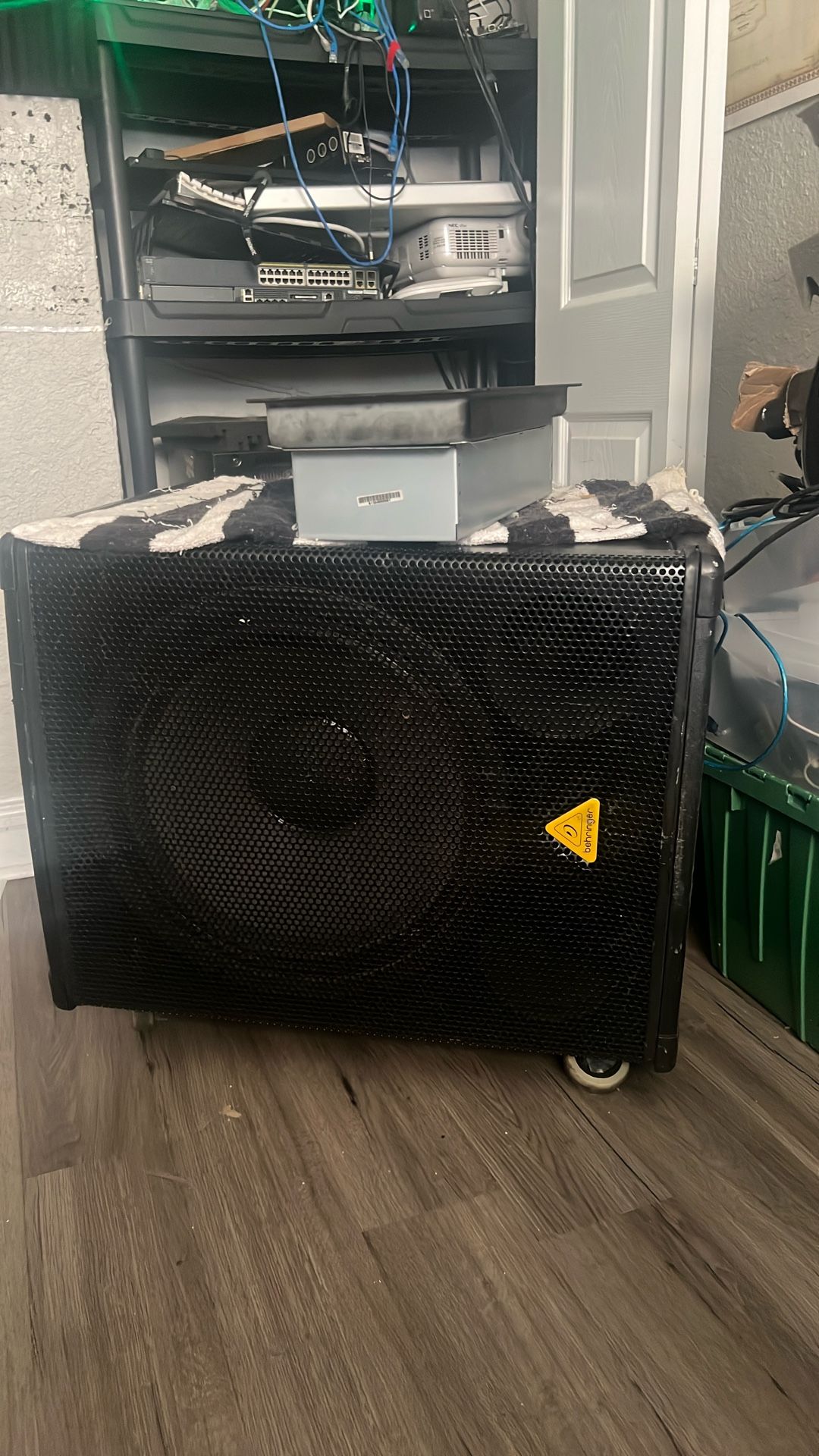 Behinger Sub - Parts