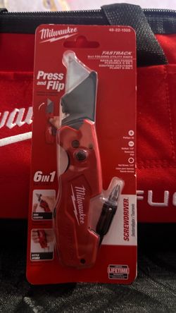 Milwaukee Fastback 6in1 utility knife