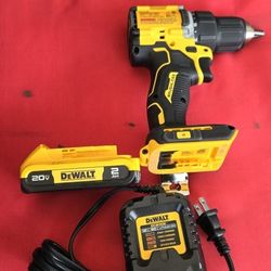 DEWALT
Atomic 20V Lithium-Ion Cordless Compact 1/2 in. Drill/Driver Kit with 2.0Ah Battery and Charger