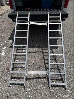 Heavy Duty Aluminum Loading Ramps Pair with Connecting Bars