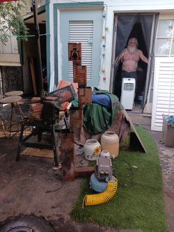 Pacific Bell Fountain With Lights