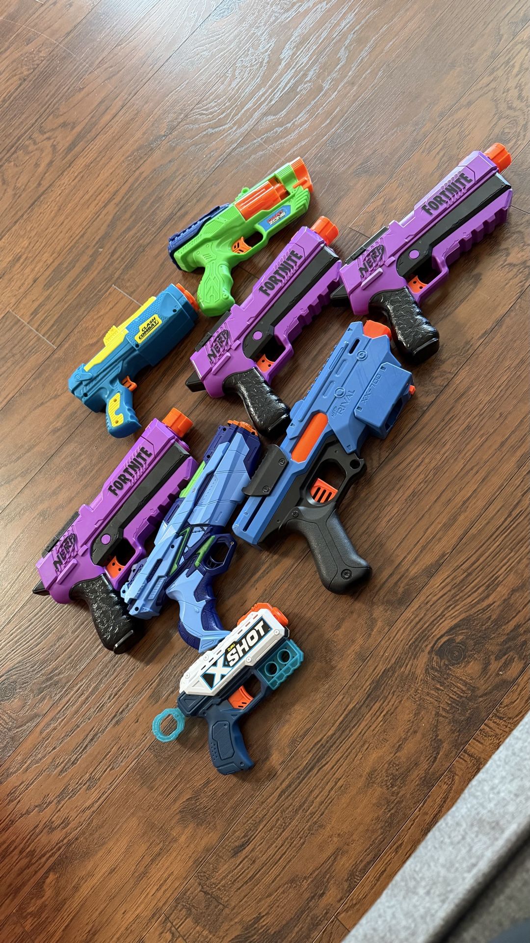 Nerf Guns (multiple models)