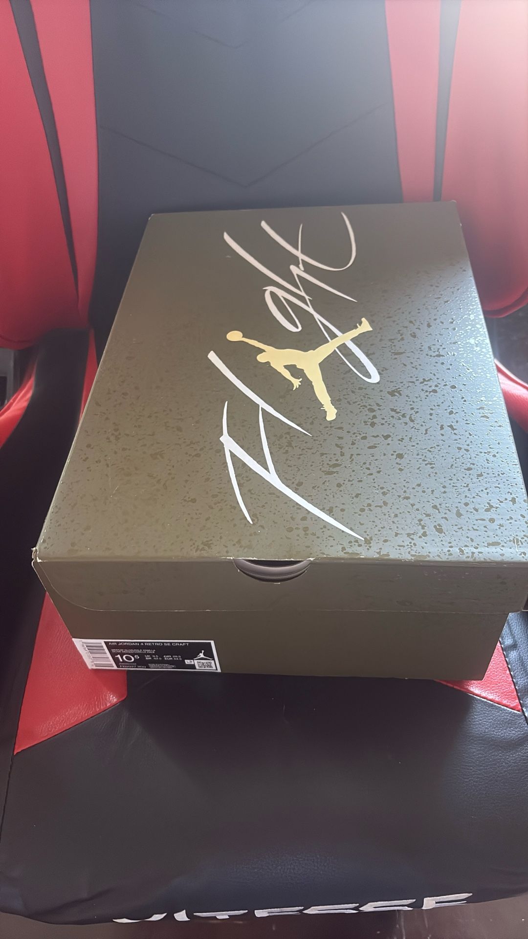 Jordan 4 Olive