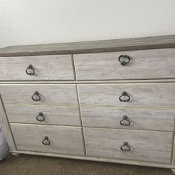 Large Dresser And 5 Drawer Chest 
