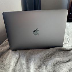 13 Inch MacBook Pro 
