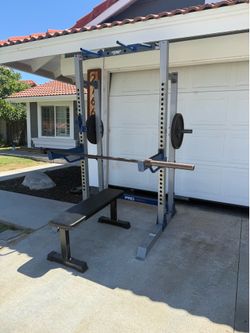 Squat rack bench combo READ DESCRIPTION with 320 lbs weights and Olympic bar