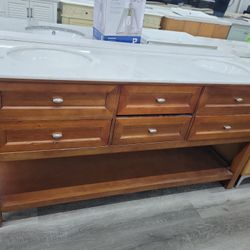 Bathroom Vanity 67" 